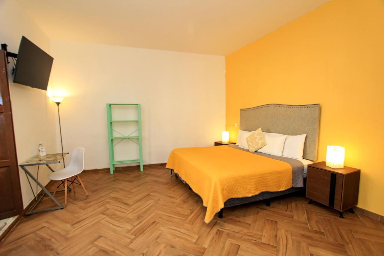 Universidad Hotel